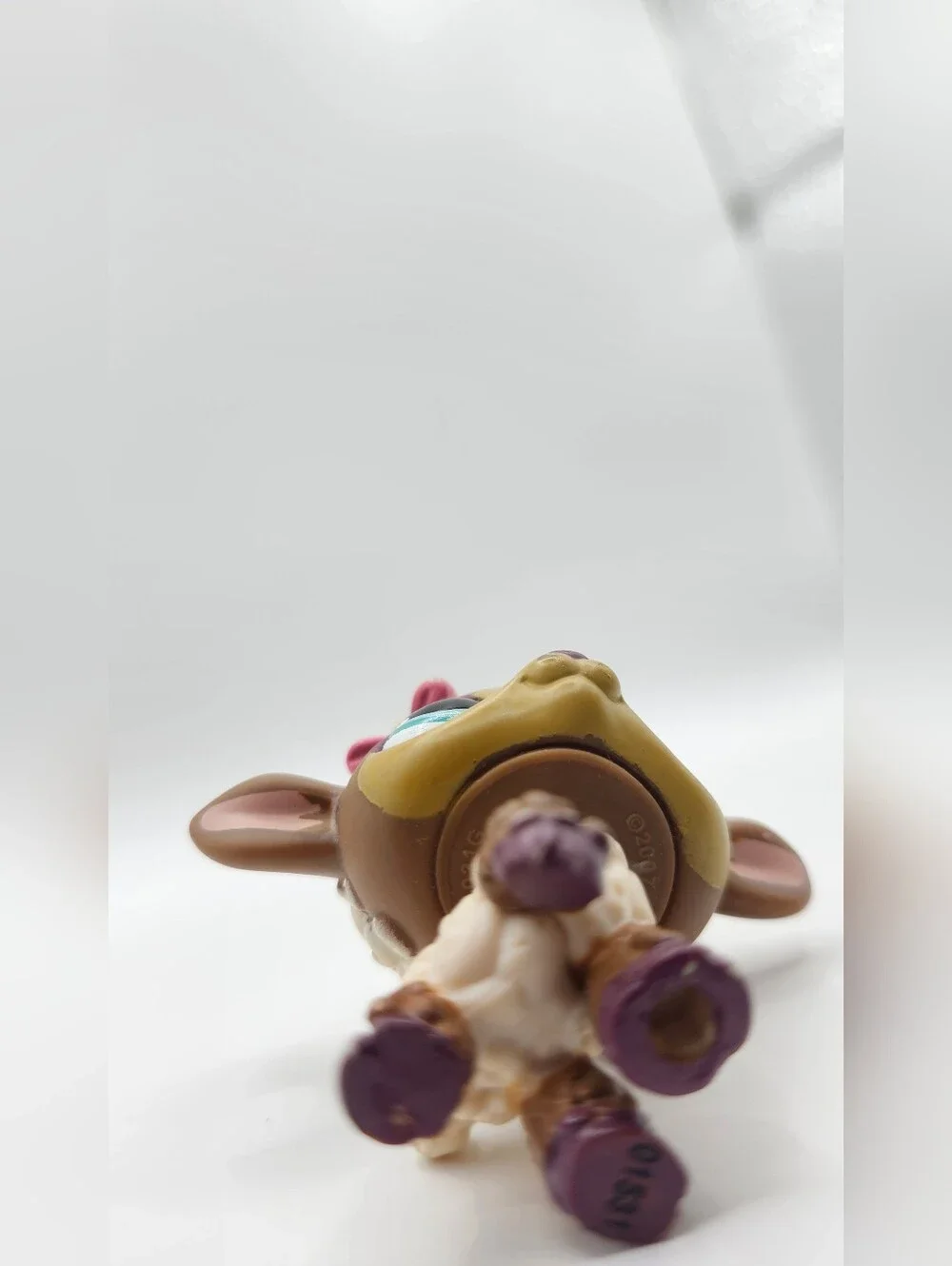 Authentic Hasbro Littlest Pet Shop LPS Brown Lamb #1697 with Pink Bow HTF - Picture 6 of 8